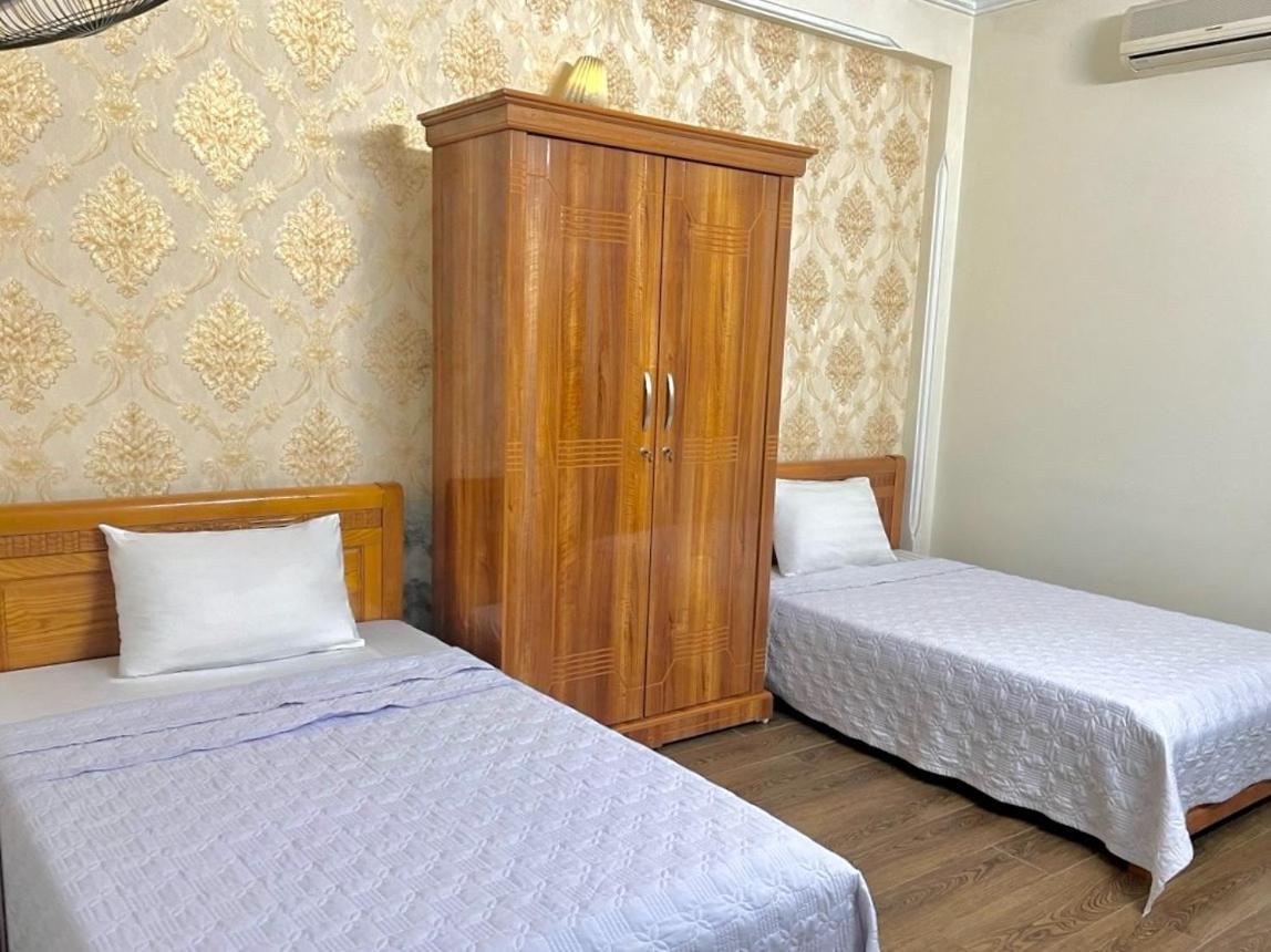 Thu Ha Hotel Uong Bi Εξωτερικό φωτογραφία